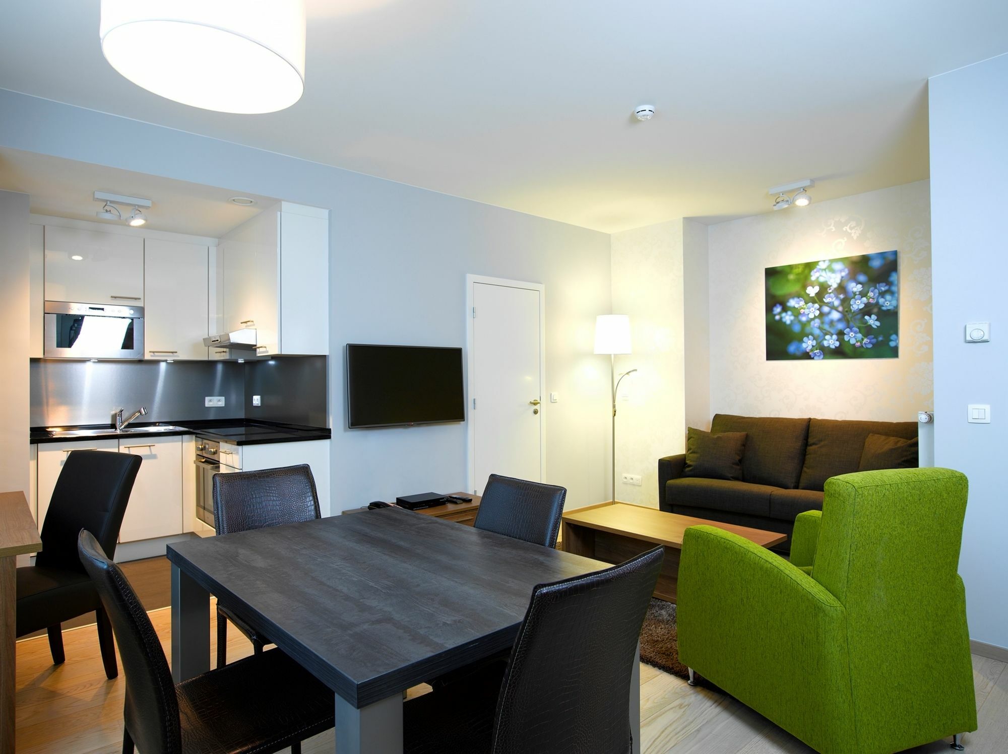 Thon Residence Florence Aparthotel Brusel Exteriér fotografie